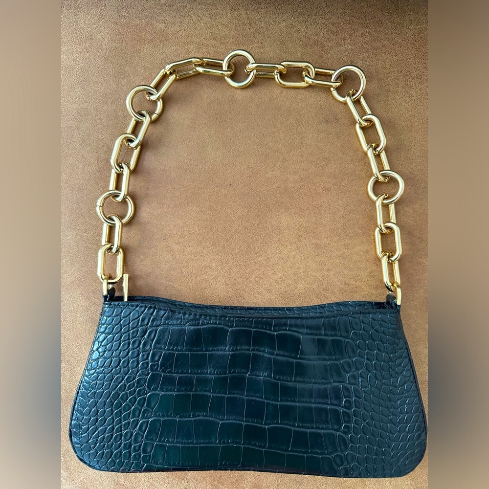 A New Day black shoulder purse